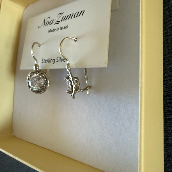 NIBox Noa Zuman Elegant Sterling Silver Earrings In Box with Swarovski Crystals. - Picture 4 of 6